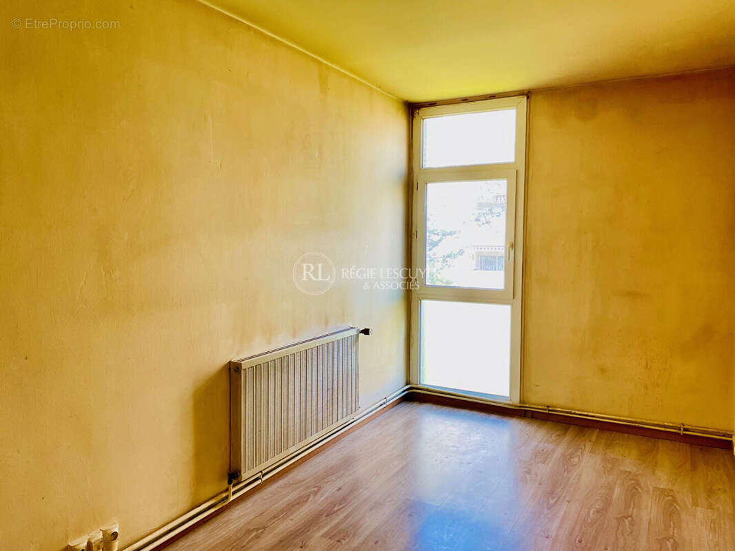 Appartement à LYON-8E