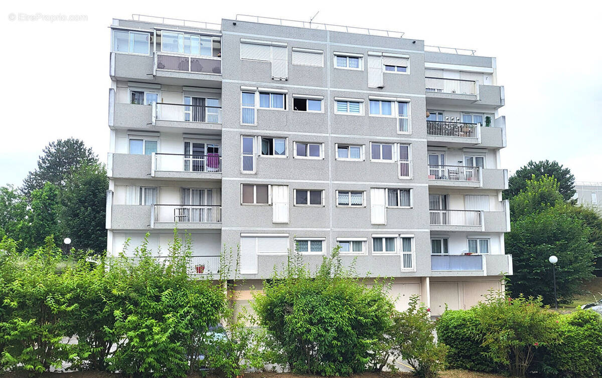 Appartement à PLAISIR