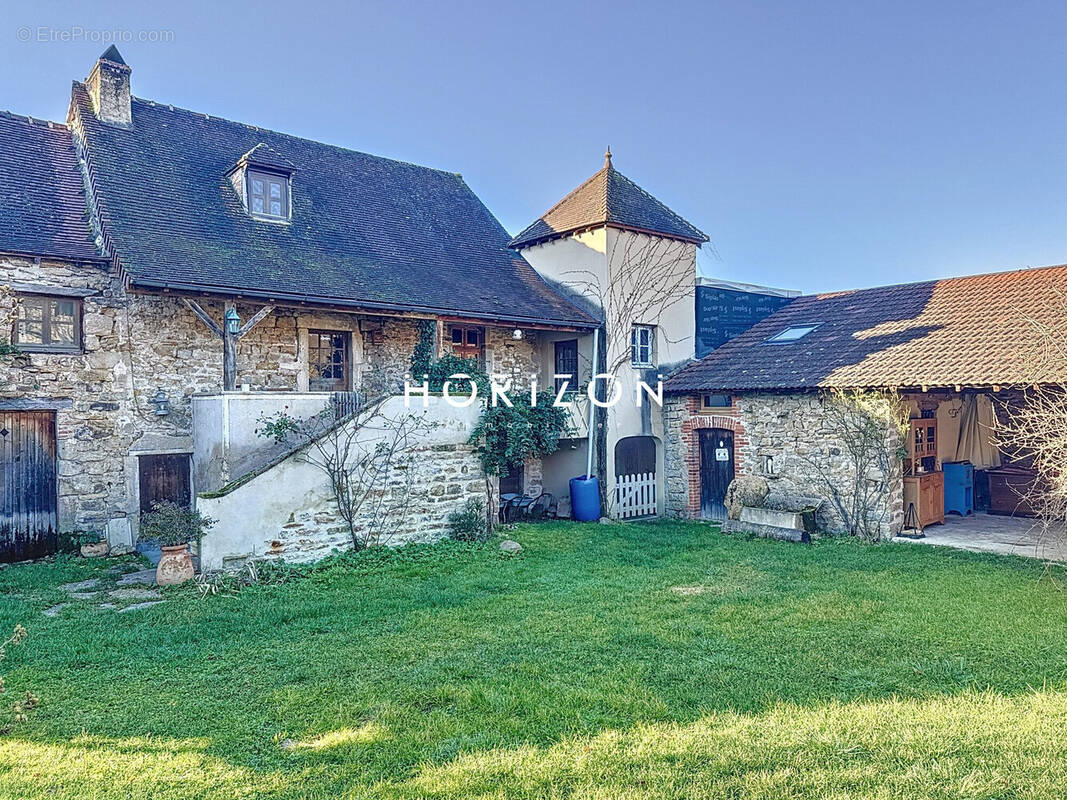 Maison à SAILLY