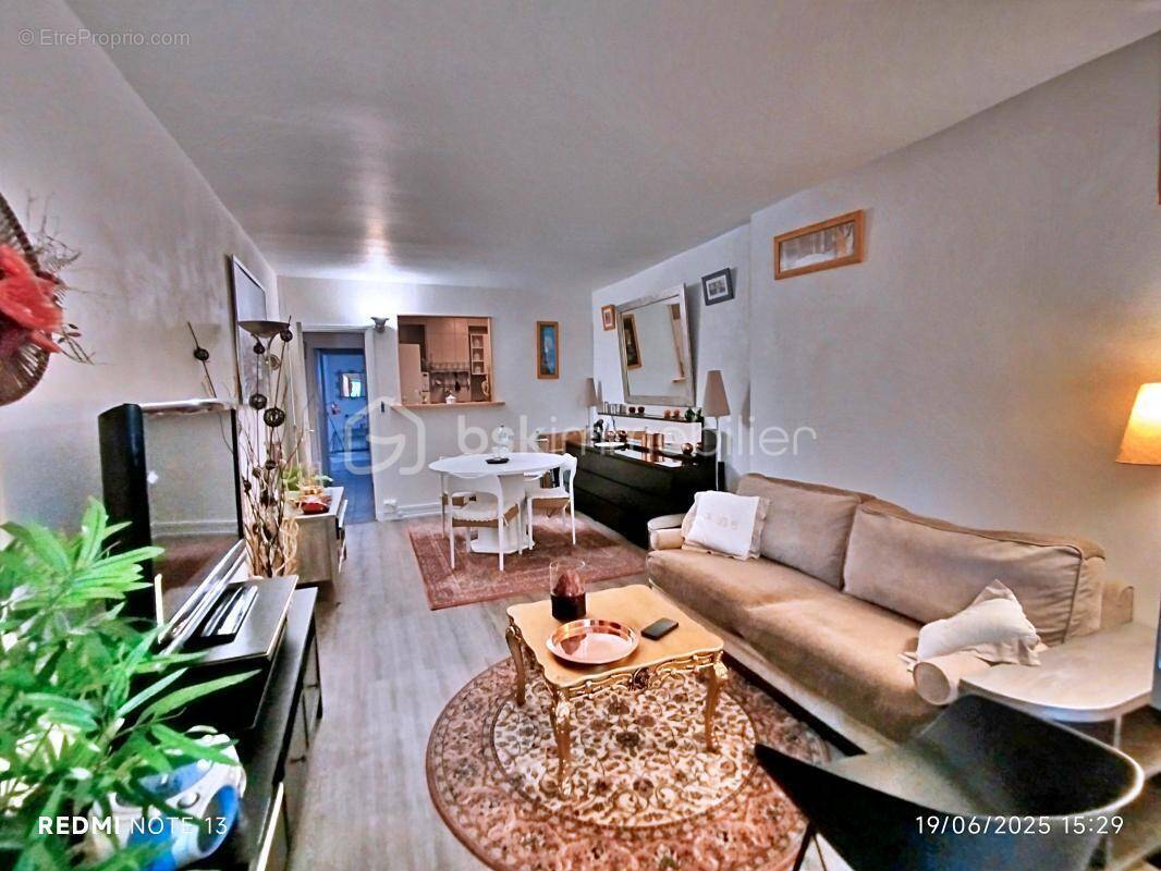 Appartement à LE CHESNAY