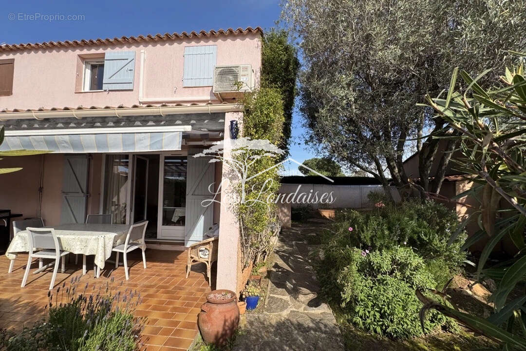 Maison à LA LONDE-LES-MAURES