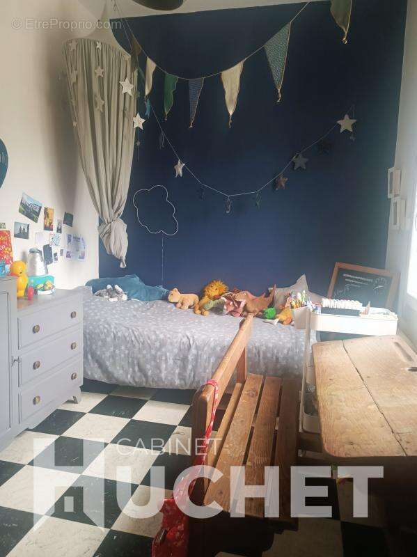 Appartement à EVRECY