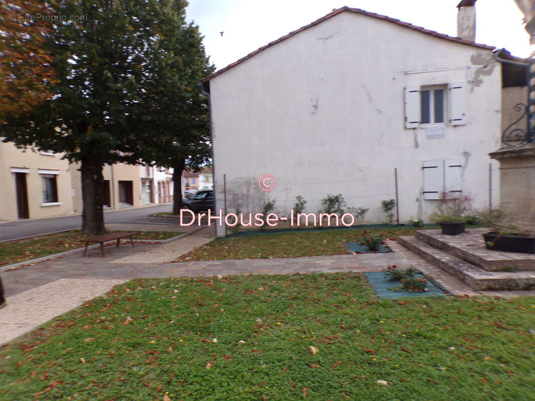Maison à VILLEFRANCHE-D&#039;ALBIGEOIS