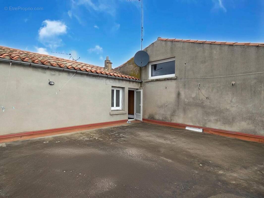 Photo 1 - Maison à LA REDORTE