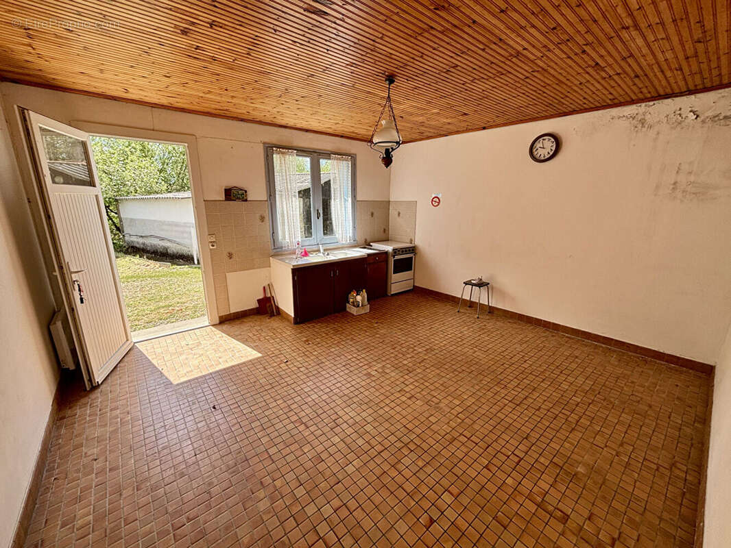 Maison à SALLERTAINE