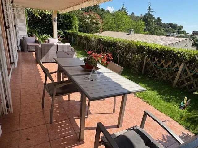 Appartement à VILLENEUVE-LOUBET