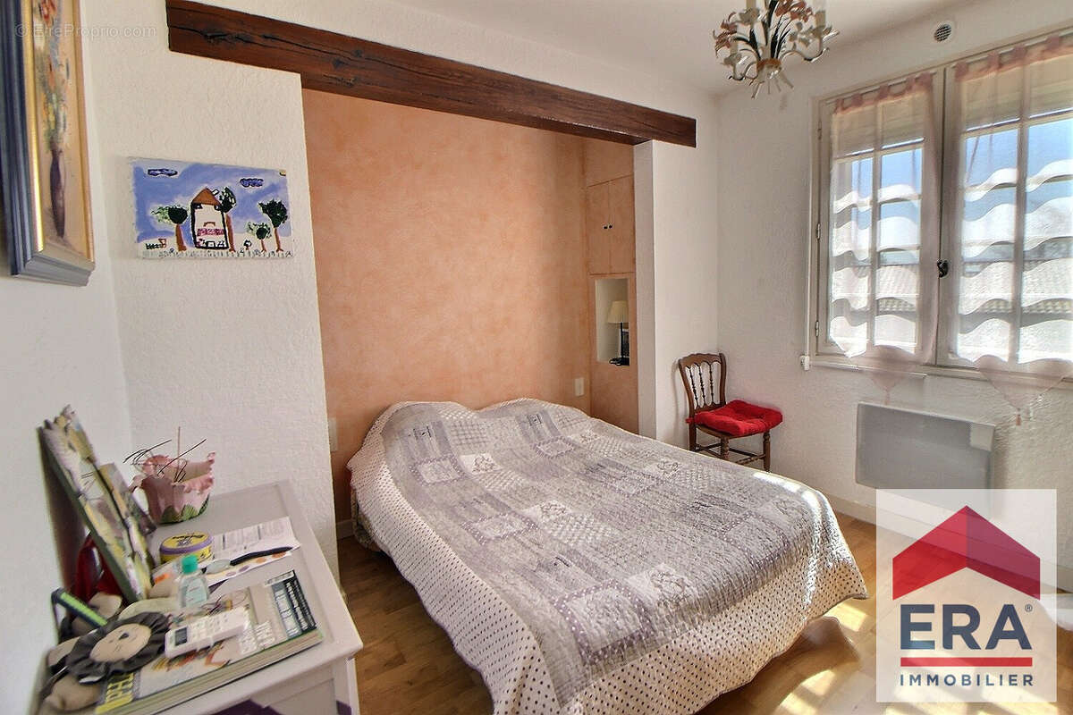 Maison à DONZERE