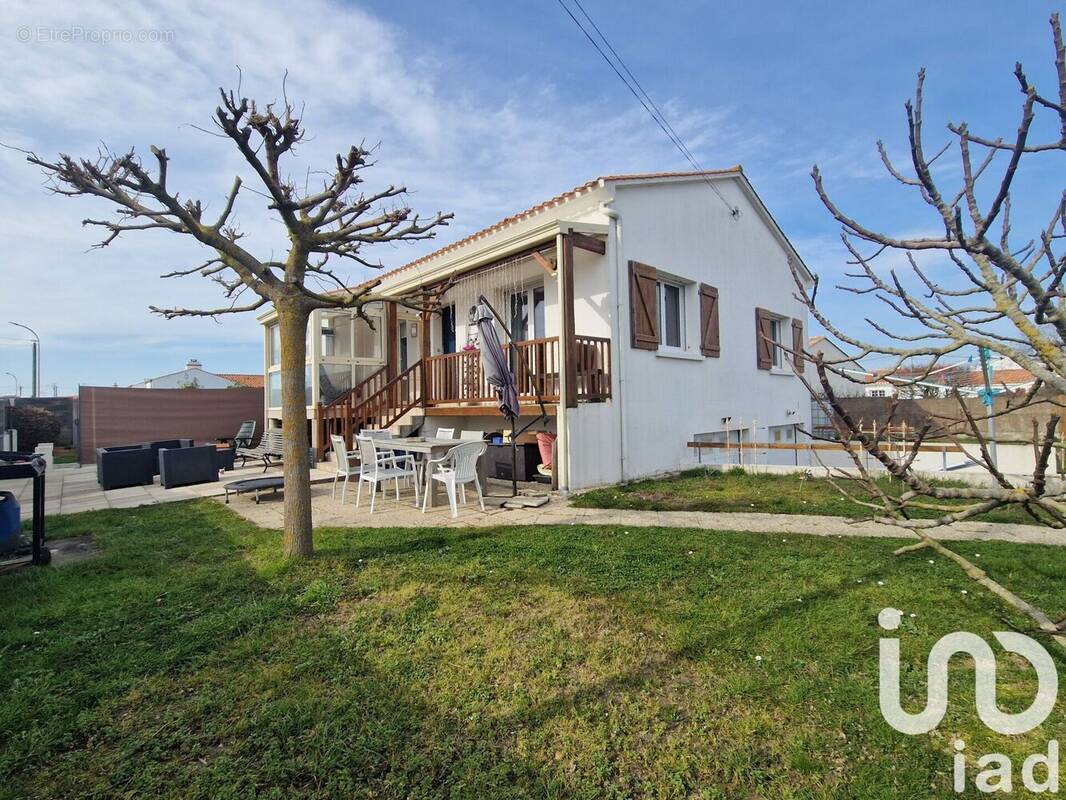 Photo 1 - Maison à SAINT-HILAIRE-DE-RIEZ