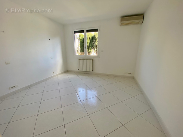 Maison à PEROLS