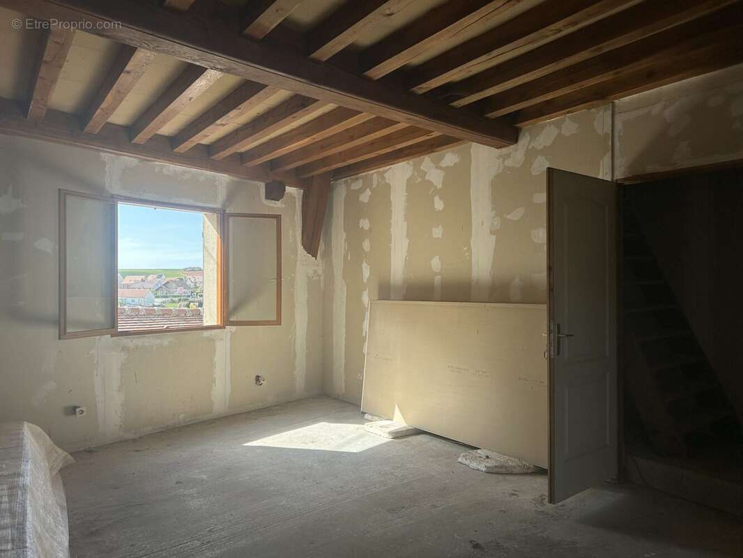 Maison à PRENOIS