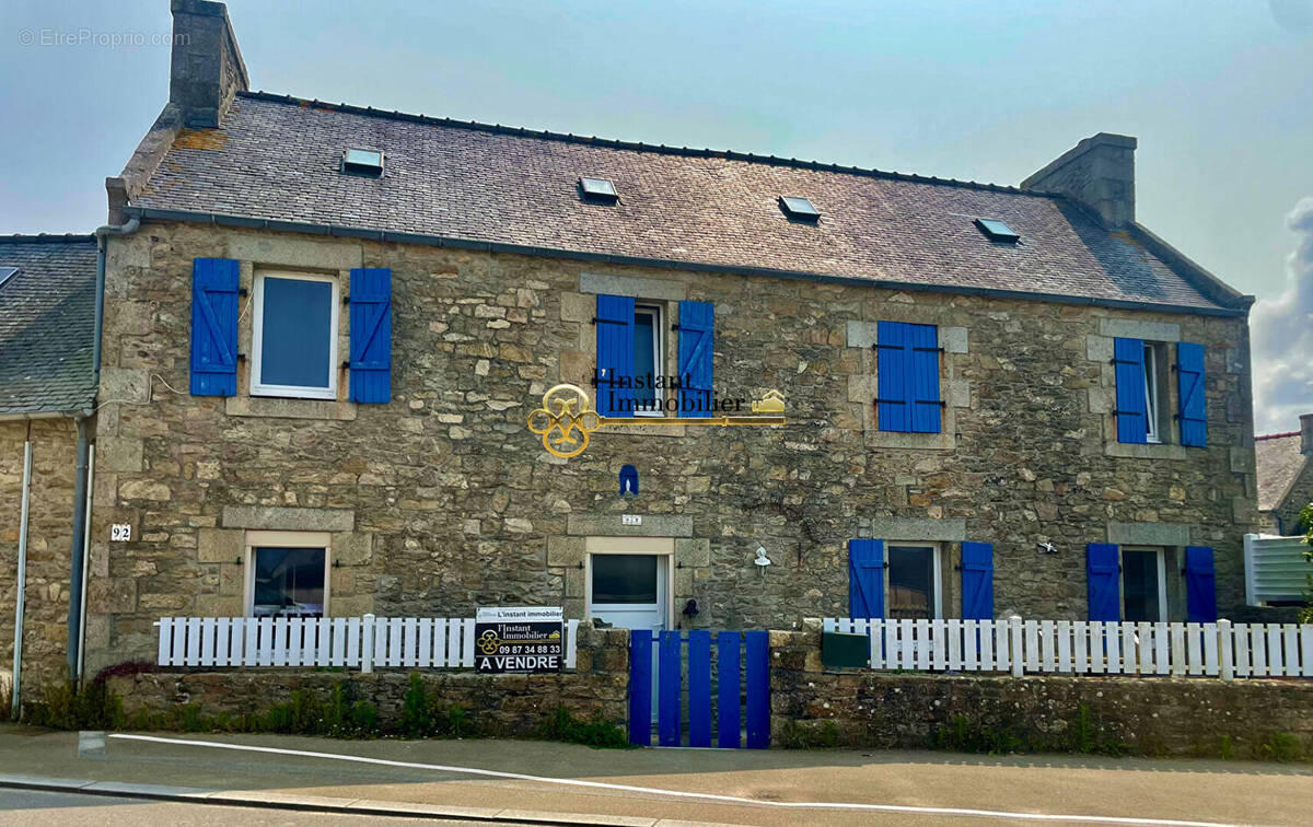 Maison à SANTEC
