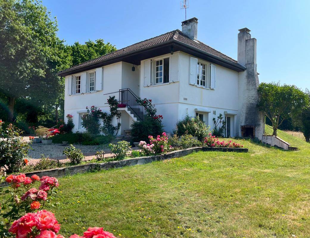 Maison à MEZIDON-CANON