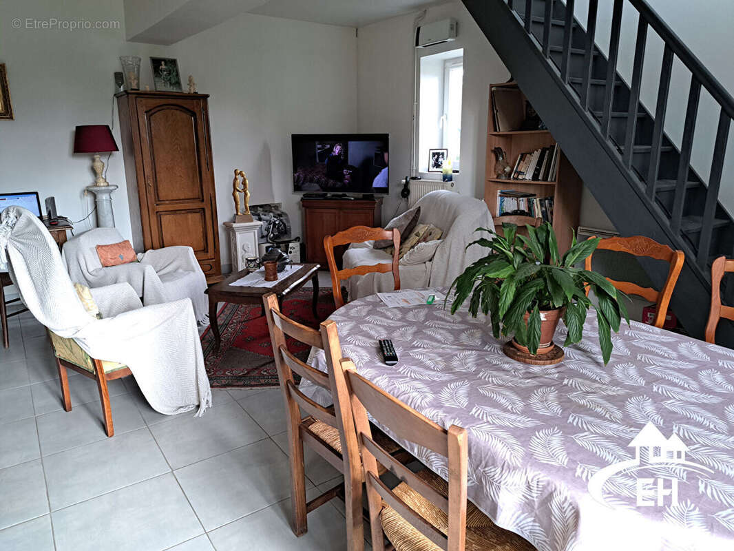 Maison à L&#039;AIGLE