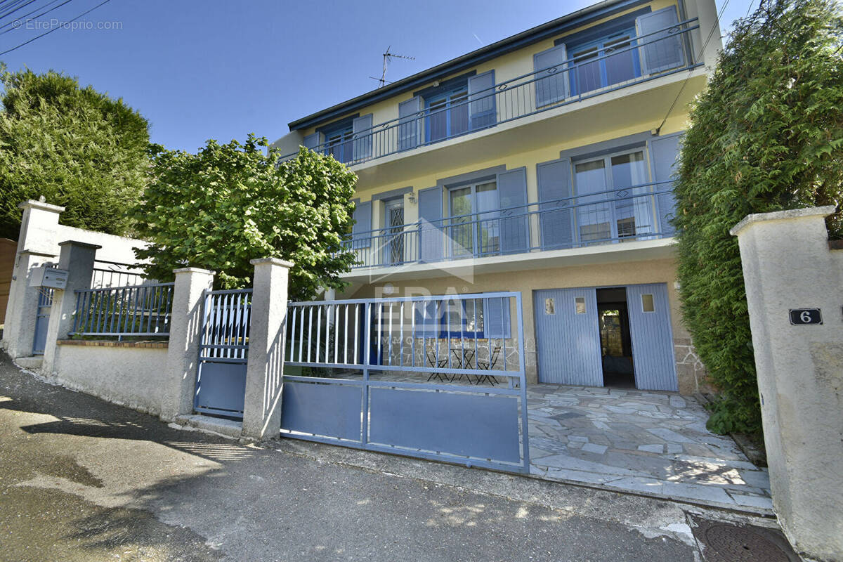 Maison à JOUARS-PONTCHARTRAIN