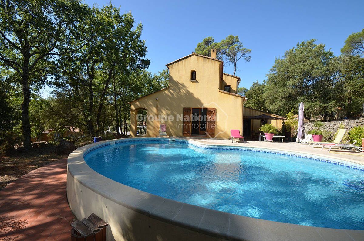 Maison à FLASSANS-SUR-ISSOLE