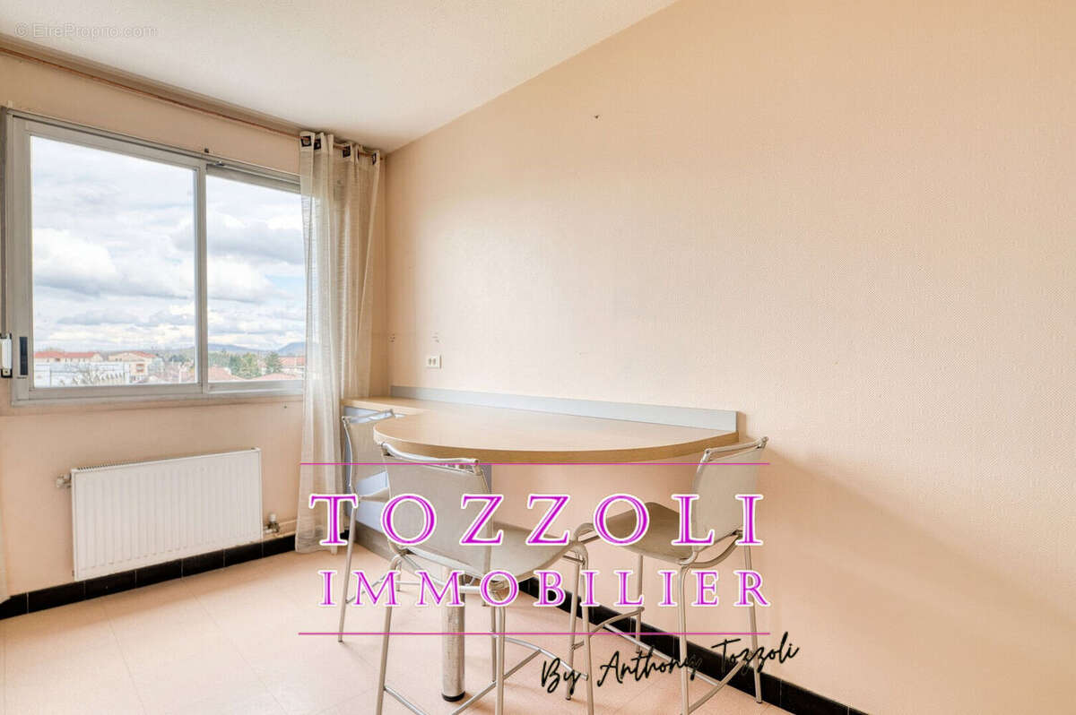 Appartement à LA VERPILLIERE