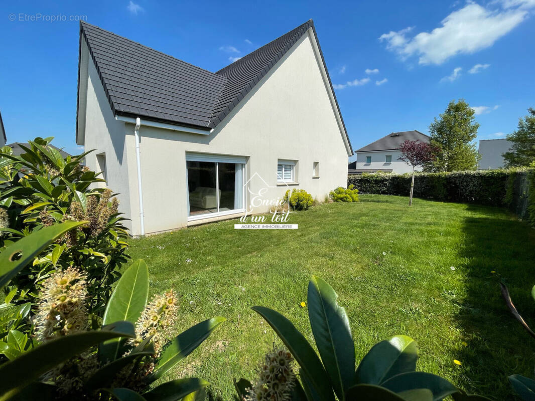 Maison à ISNEAUVILLE