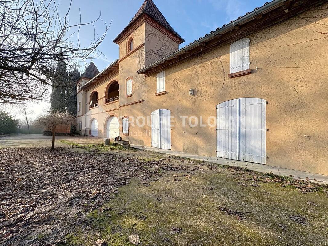 Maison à MONTBARTIER