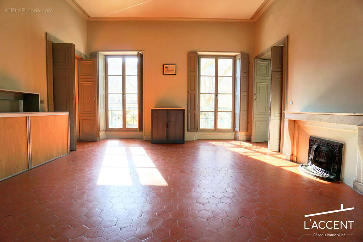 Appartement à NIMES