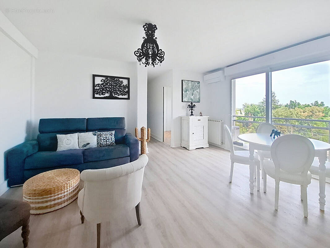 Appartement à BORDEAUX