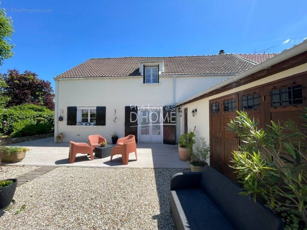 Maison à ROZAY-EN-BRIE