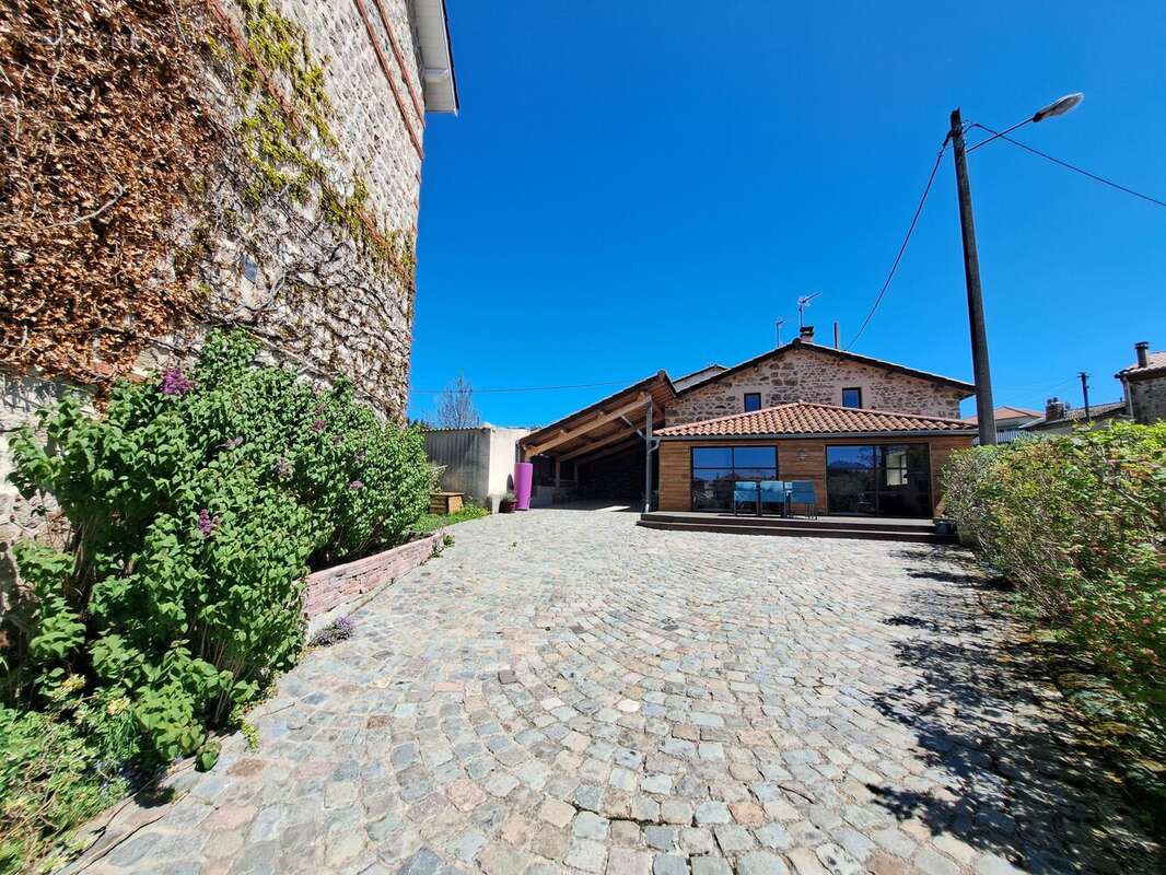 Photo 3 - Maison à USSON-EN-FOREZ