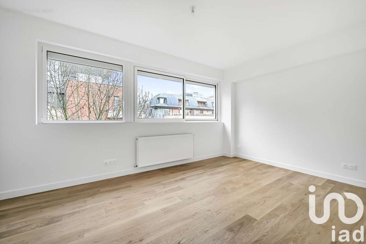 Photo 8 - Appartement à SURESNES