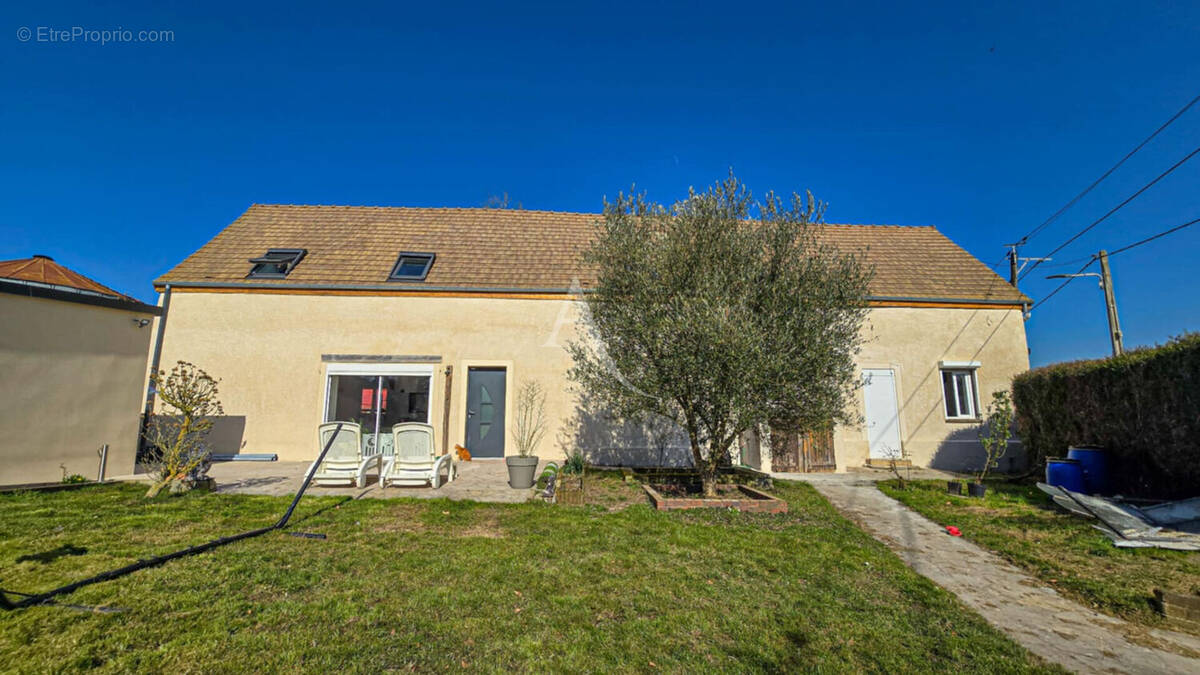 Maison à CHAUMONT-EN-VEXIN