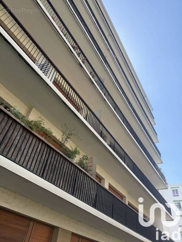 Photo 1 - Appartement à RUEIL-MALMAISON