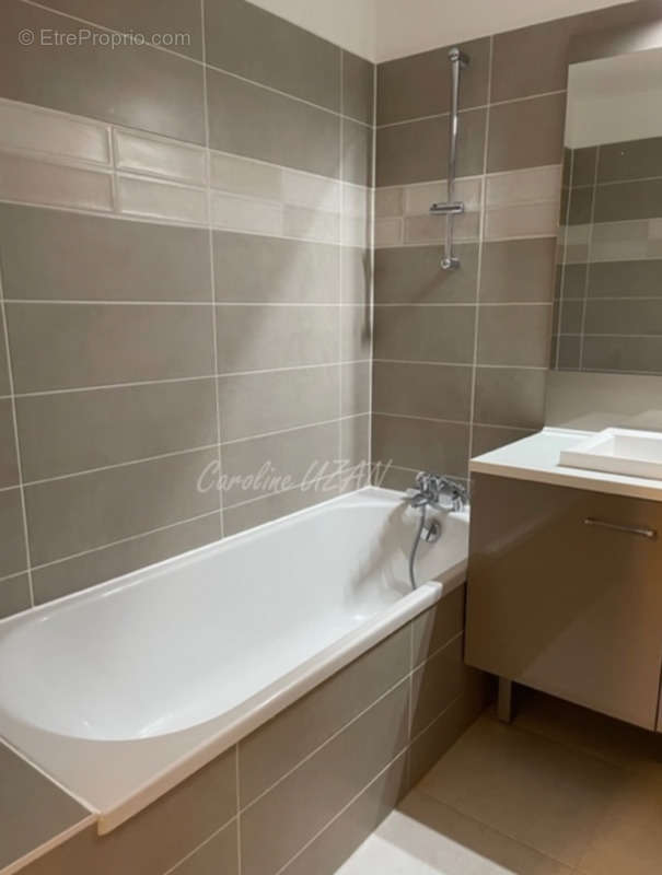 Appartement à SURESNES