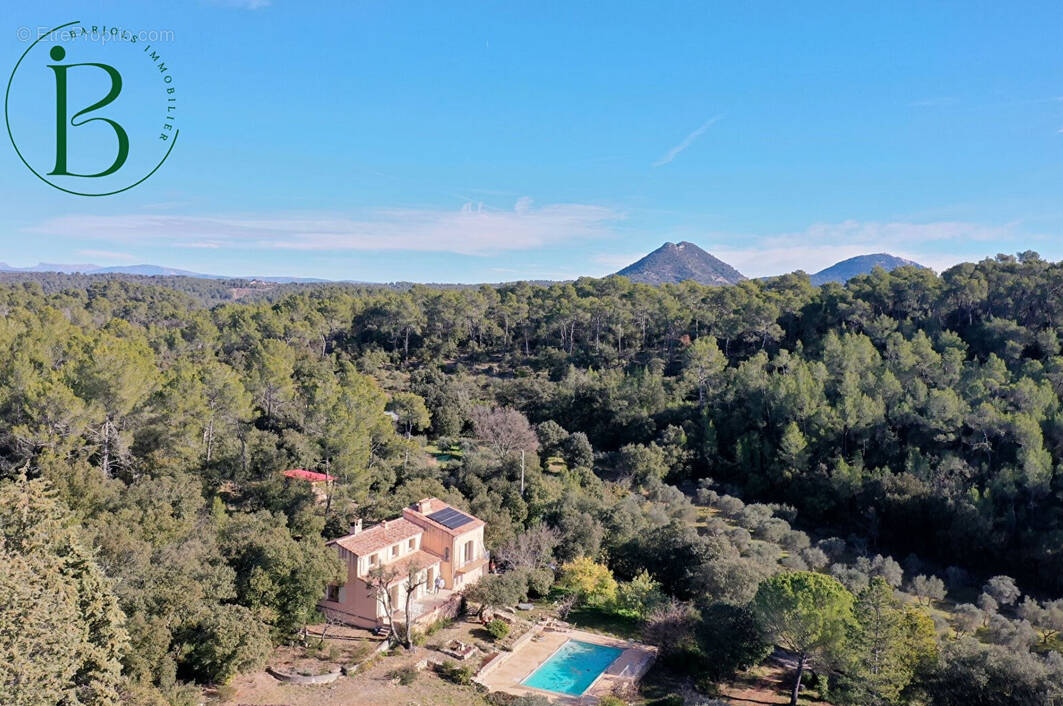Maison à BARJOLS