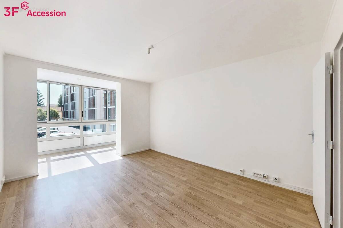 Appartement à VILLENEUVE-LE-ROI