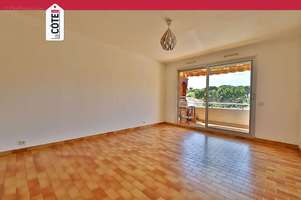 Appartement à CARRY-LE-ROUET