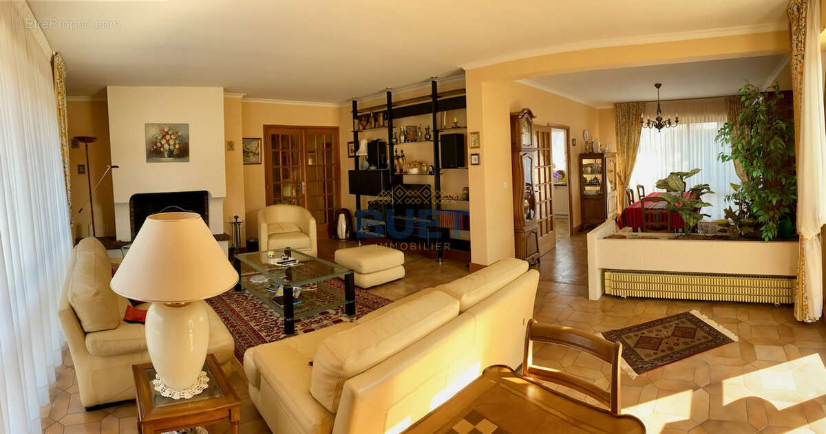 Maison à FONTAINE-LES-DIJON