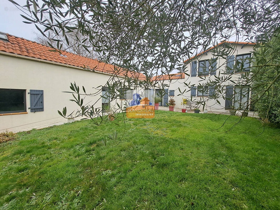 Maison à LA MONTAGNE