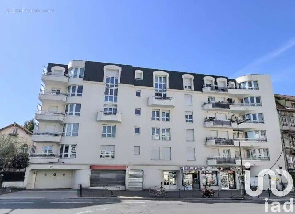 Photo 3 - Appartement à LE BOURGET