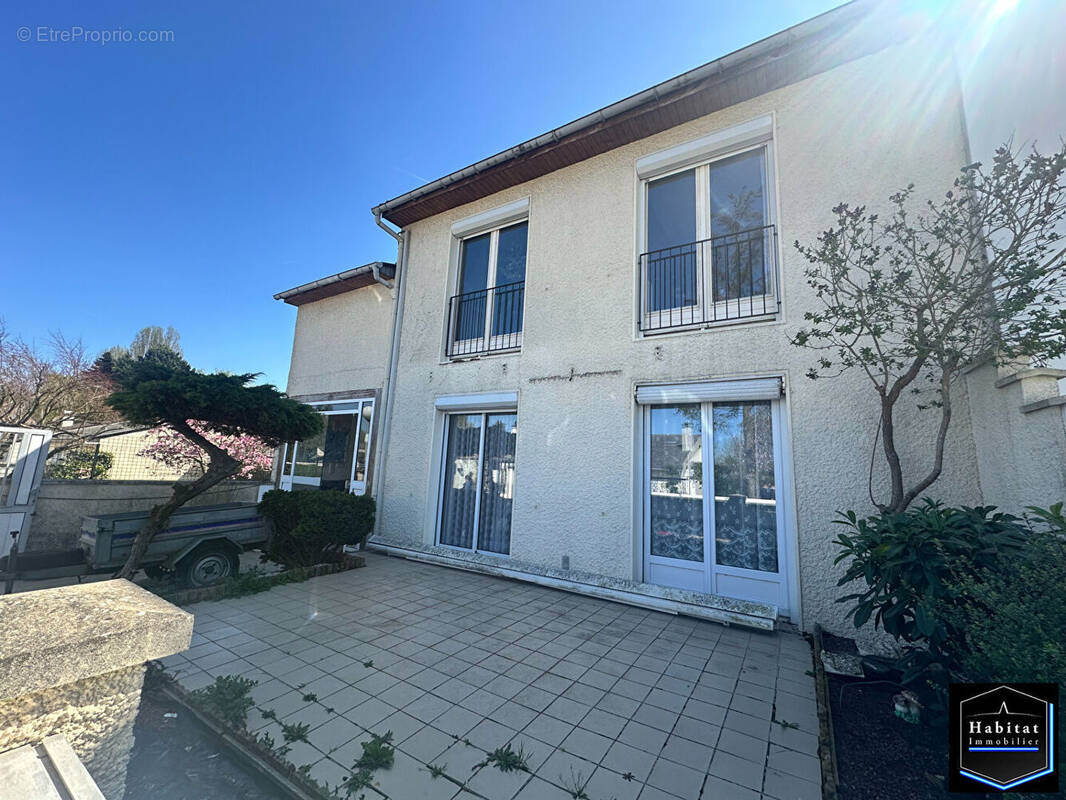 Maison à OTHIS