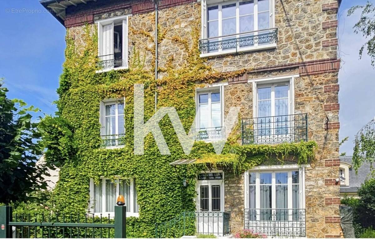 Maison à EAUBONNE