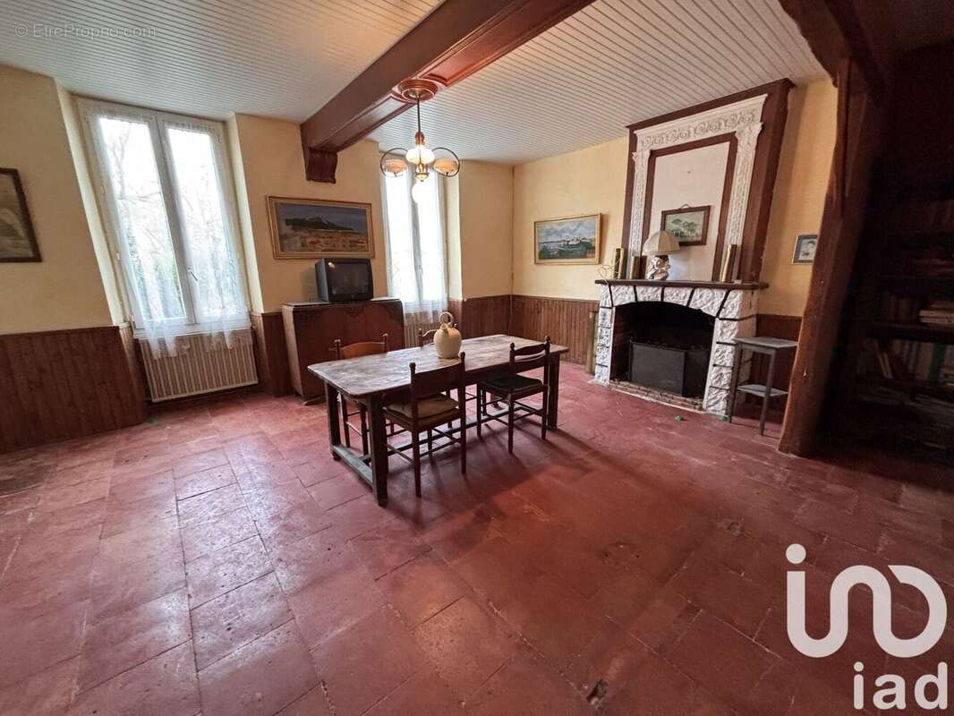 Photo 3 - Maison à JAU-DIGNAC-ET-LOIRAC