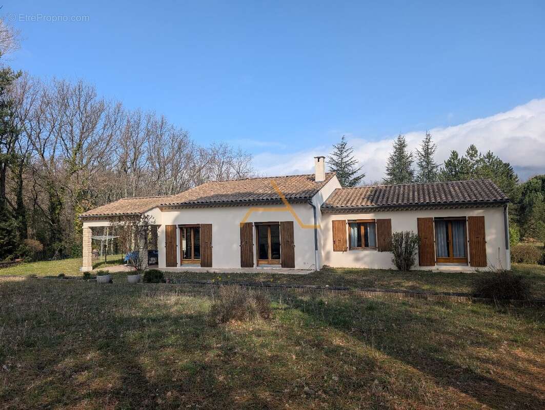 Maison à DIEULEFIT