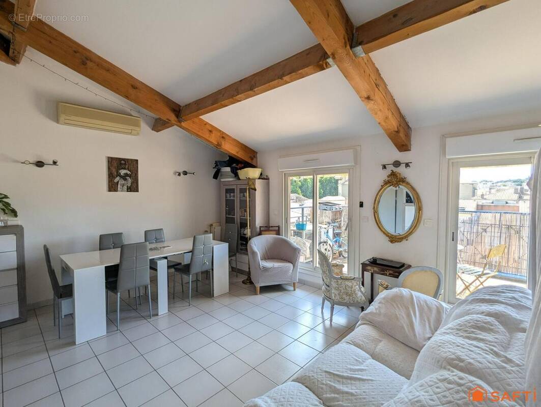 Photo 1 - Appartement à NIMES
