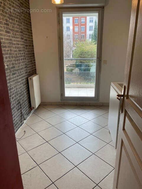 Appartement à LYON-9E