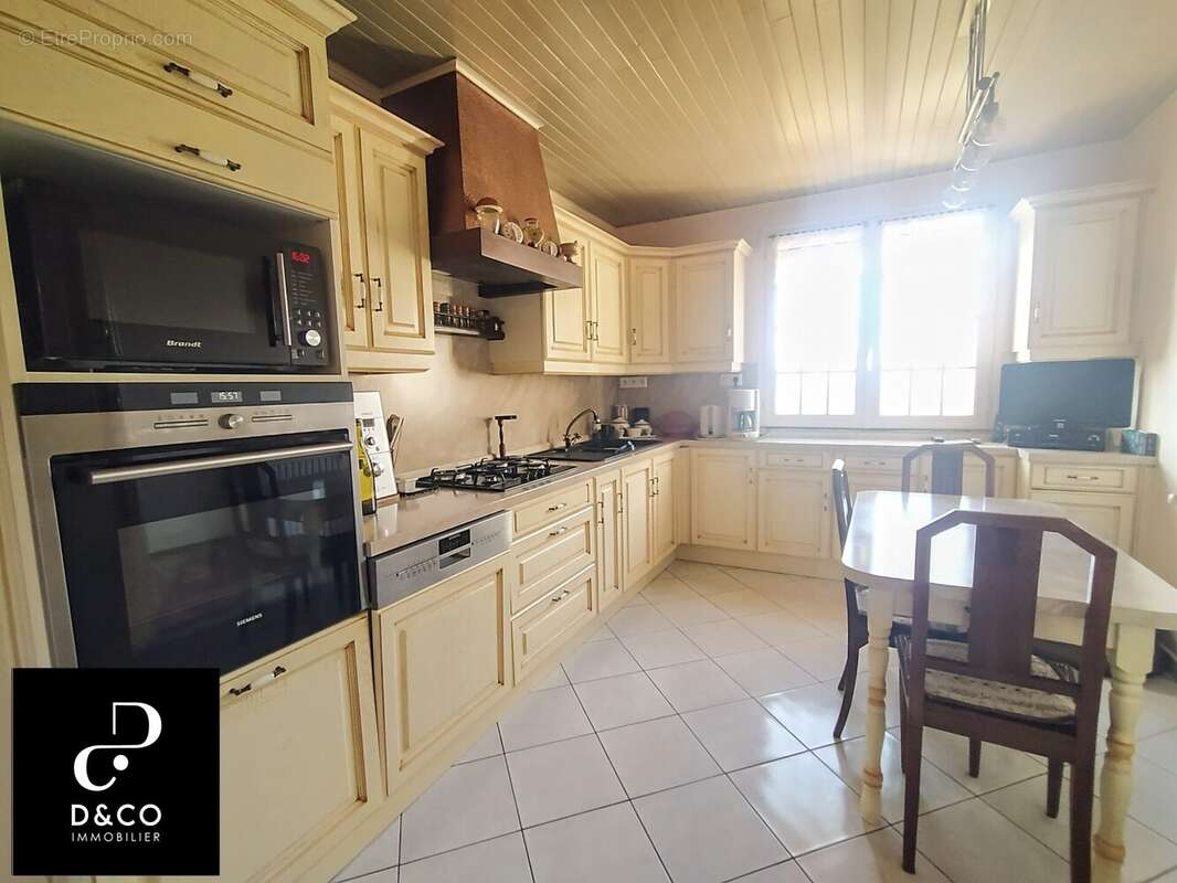 Maison à MACON