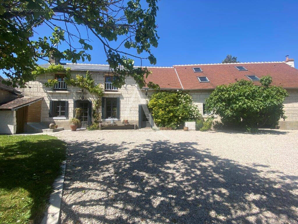Maison à ASCHERES-LE-MARCHE
