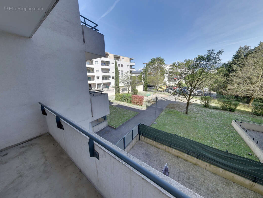 Appartement à ECHIROLLES