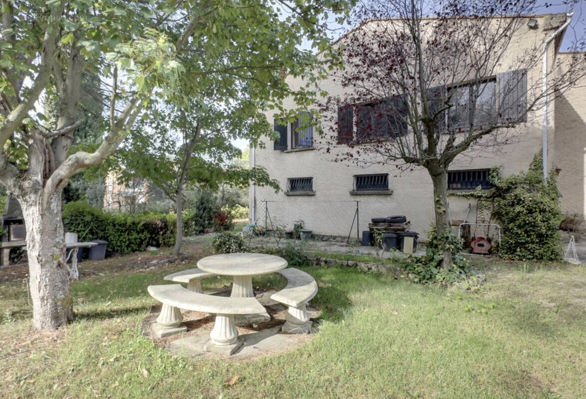 Maison à VENELLES