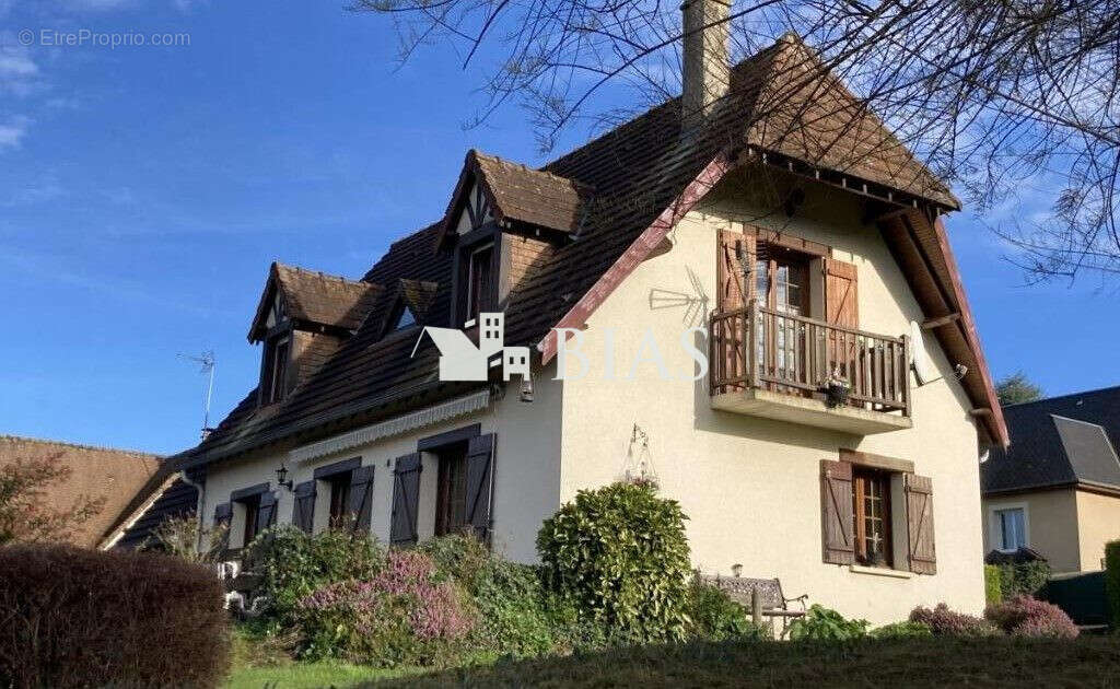 Maison à CAMBREMER