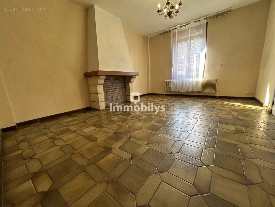 Maison à SIN-LE-NOBLE