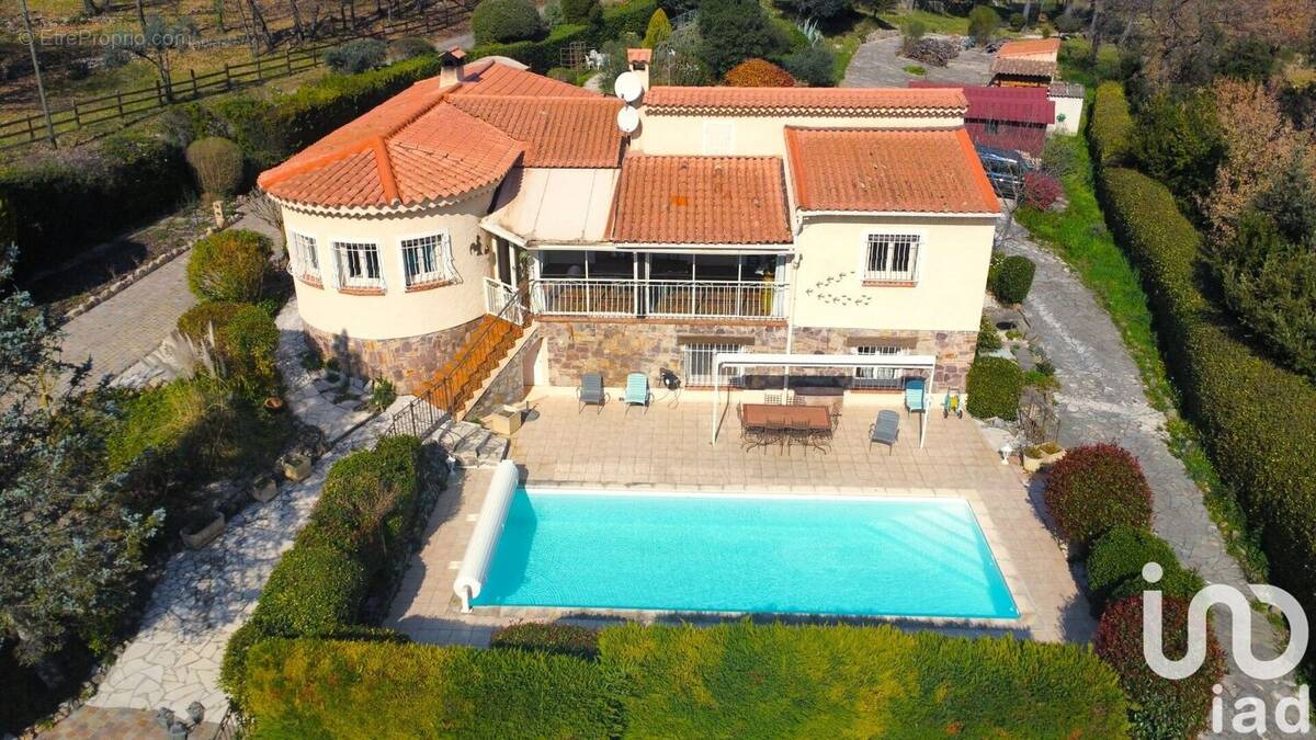 Photo 1 - Maison à TRANS-EN-PROVENCE
