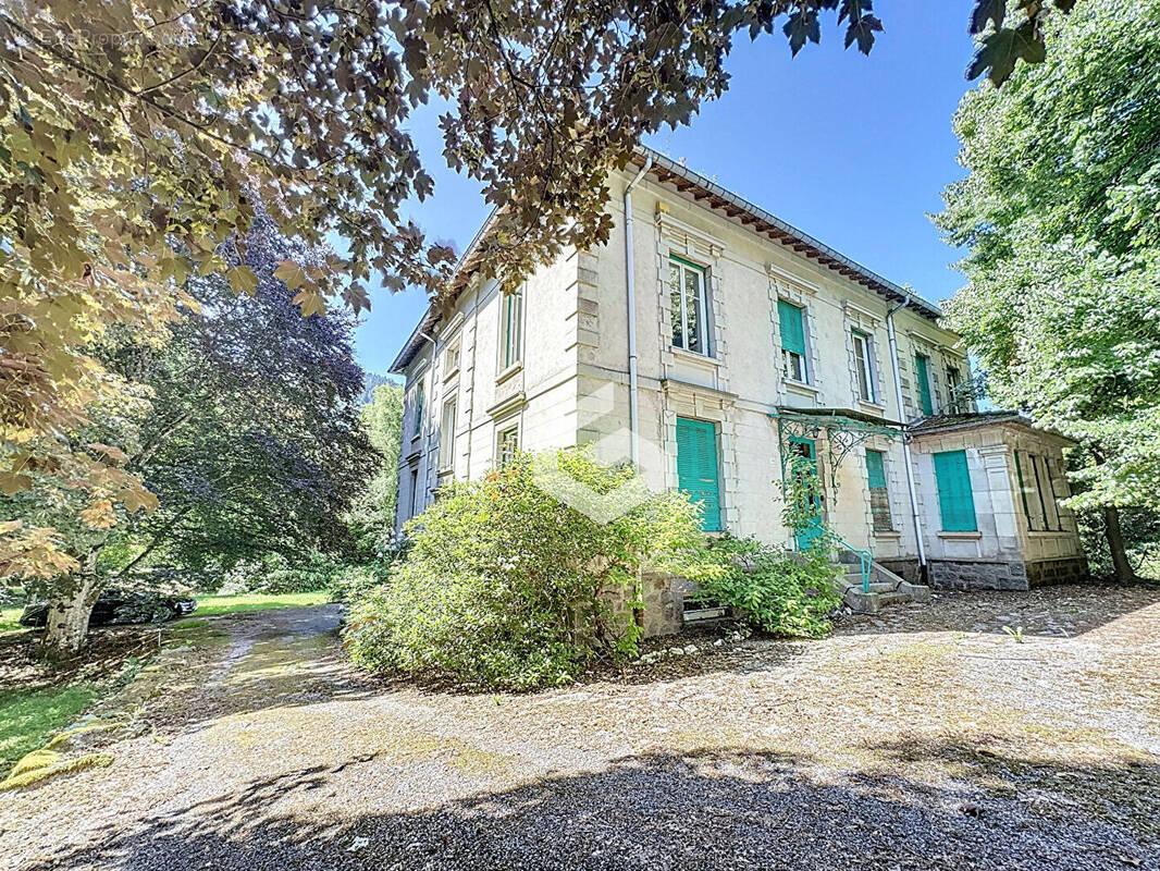 Maison à LA BRESSE